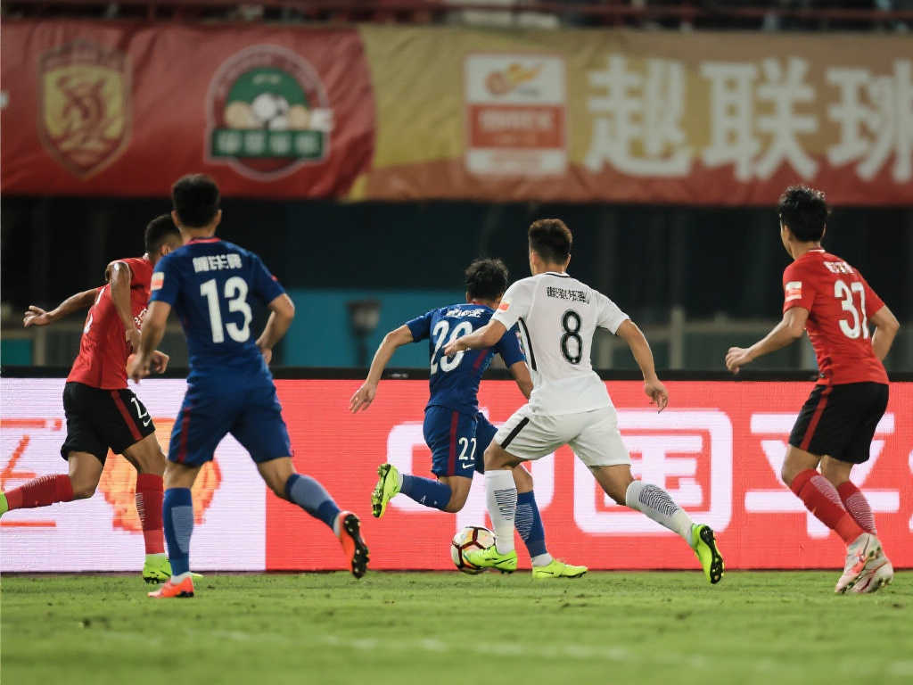 且毫不畏惧 且毫不畏惧